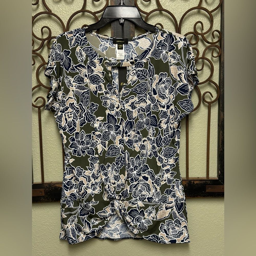 Espresso green/blue short sleeve vneck top